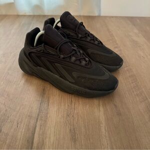 Adidas Originals Ozelia Men's Casual Shoes Core Black-Carbon Size 5.5